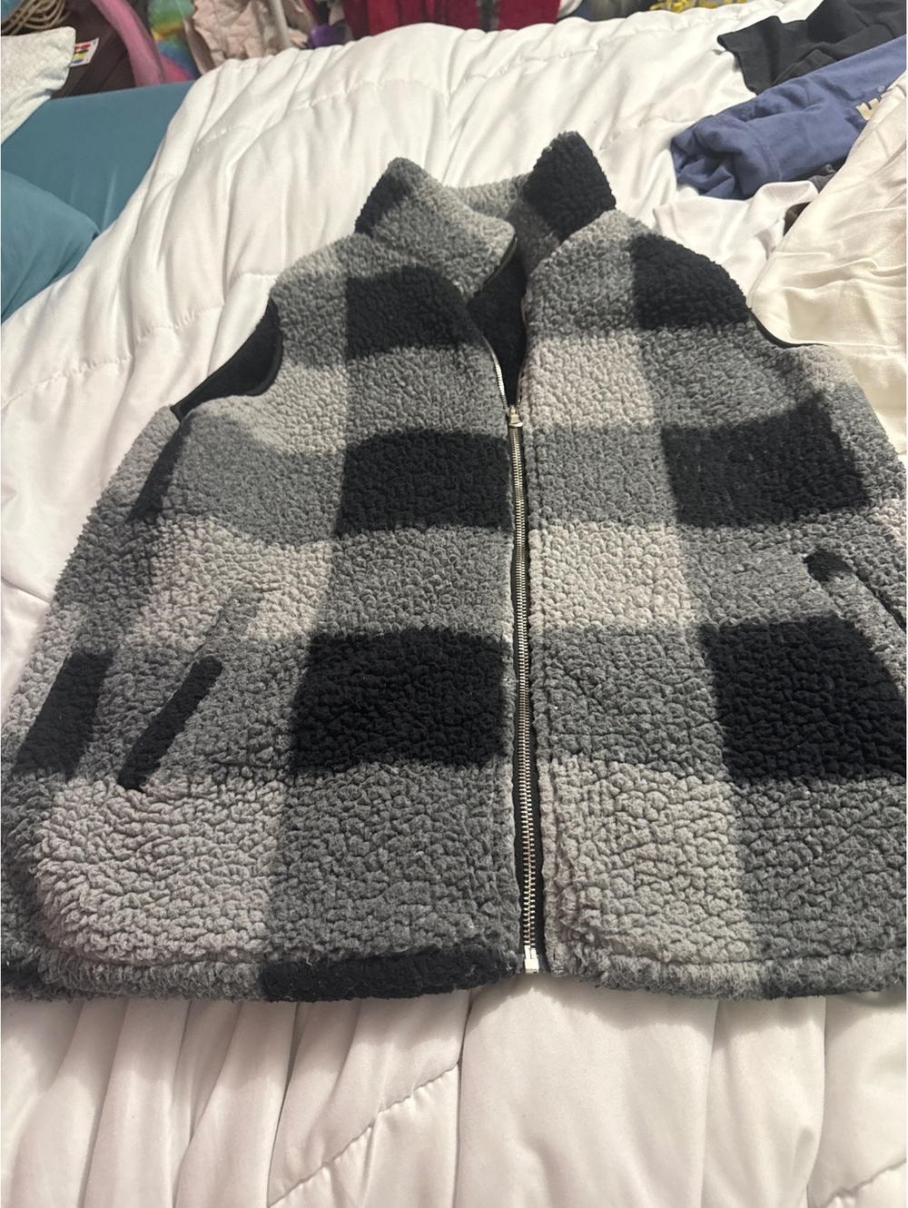 Lomson Black and Gray Checkered Sherpa Fleece Vest XL